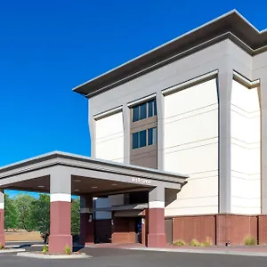 https://hampton-inn-denver-intl-airport.seedenverhotels.com